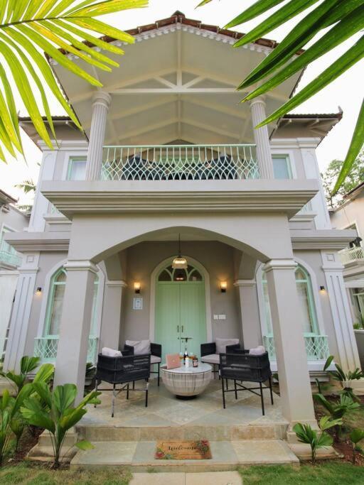 Barcelona Villas At Love Story Siolim- 3Bhk Private Pool Villas Экстерьер фото