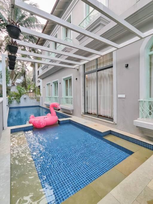 Barcelona Villas At Love Story Siolim- 3Bhk Private Pool Villas Экстерьер фото