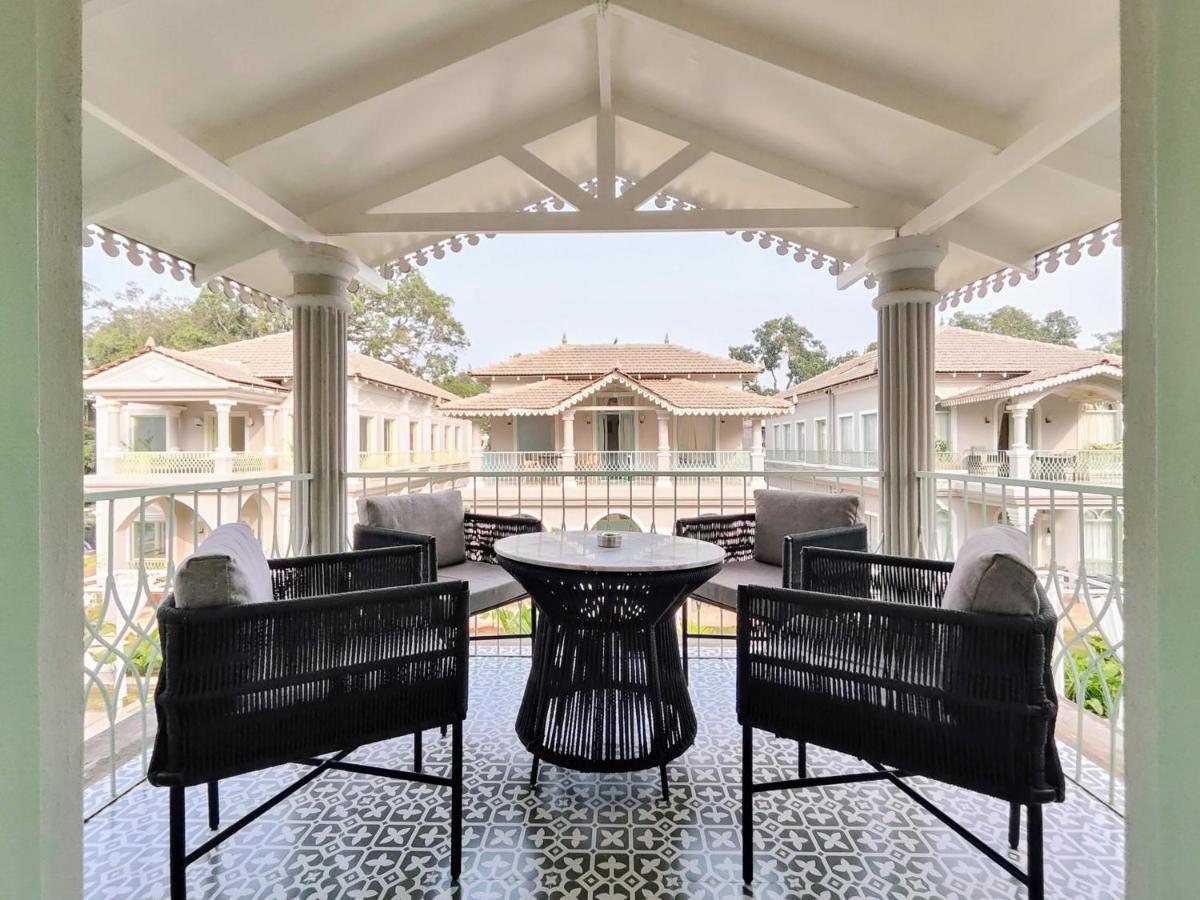 Barcelona Villas At Love Story Siolim- 3Bhk Private Pool Villas Экстерьер фото