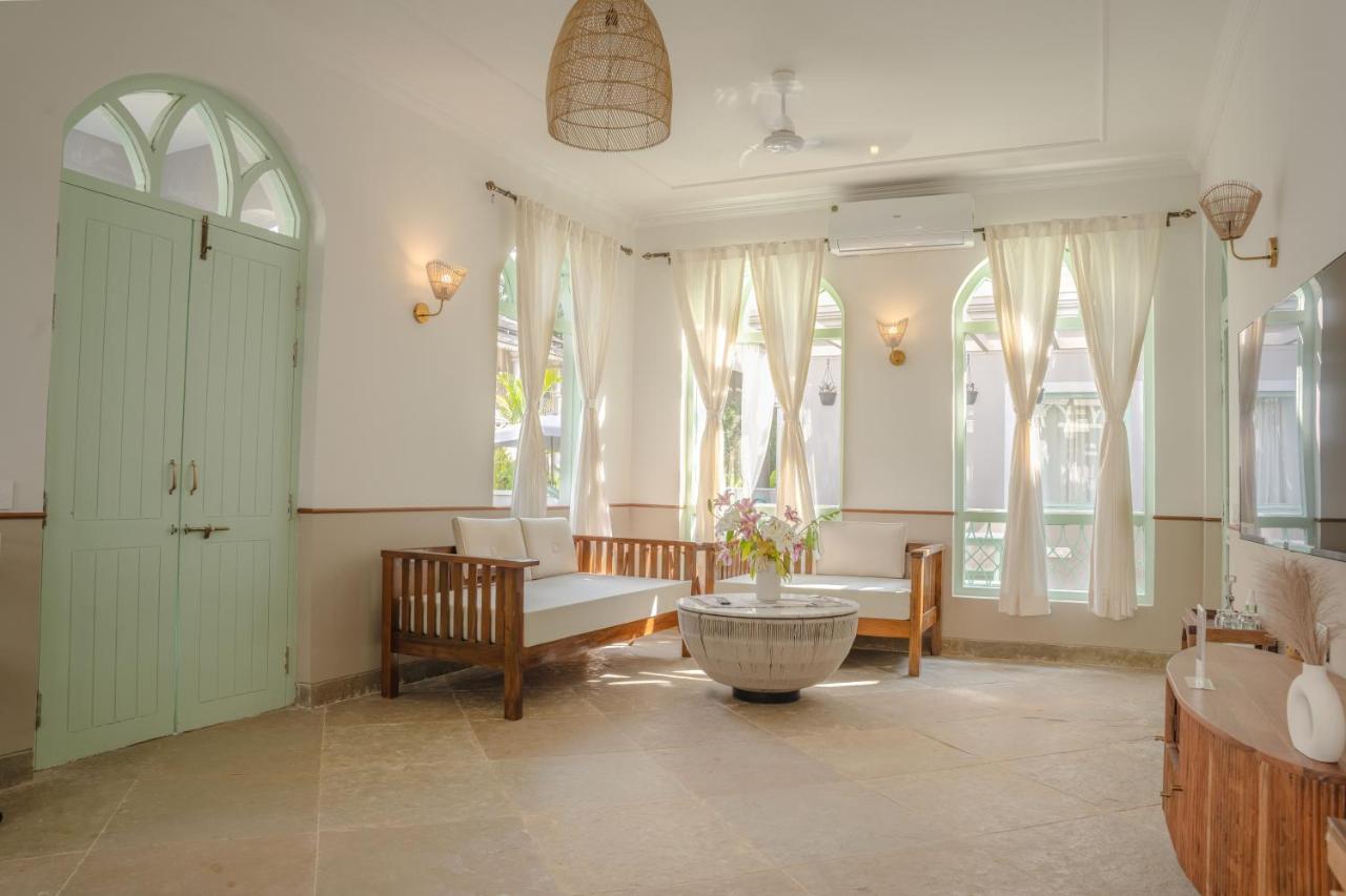 Barcelona Villas At Love Story Siolim- 3Bhk Private Pool Villas Экстерьер фото