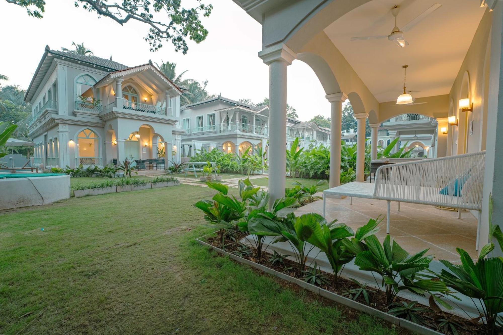 Barcelona Villas At Love Story Siolim- 3Bhk Private Pool Villas Экстерьер фото