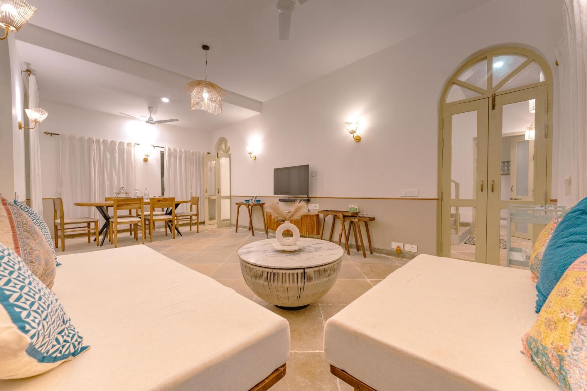 Barcelona Villas At Love Story Siolim- 3Bhk Private Pool Villas Экстерьер фото